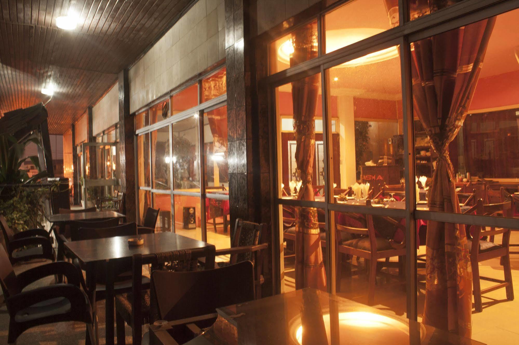 Niagara Hotel Accra Luaran gambar